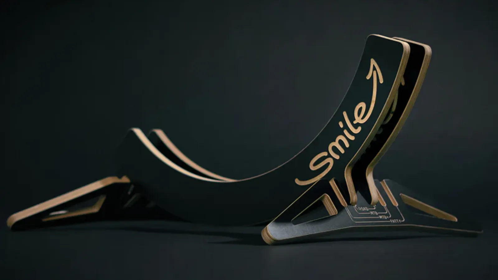 Portabici in legno Hopper Smile