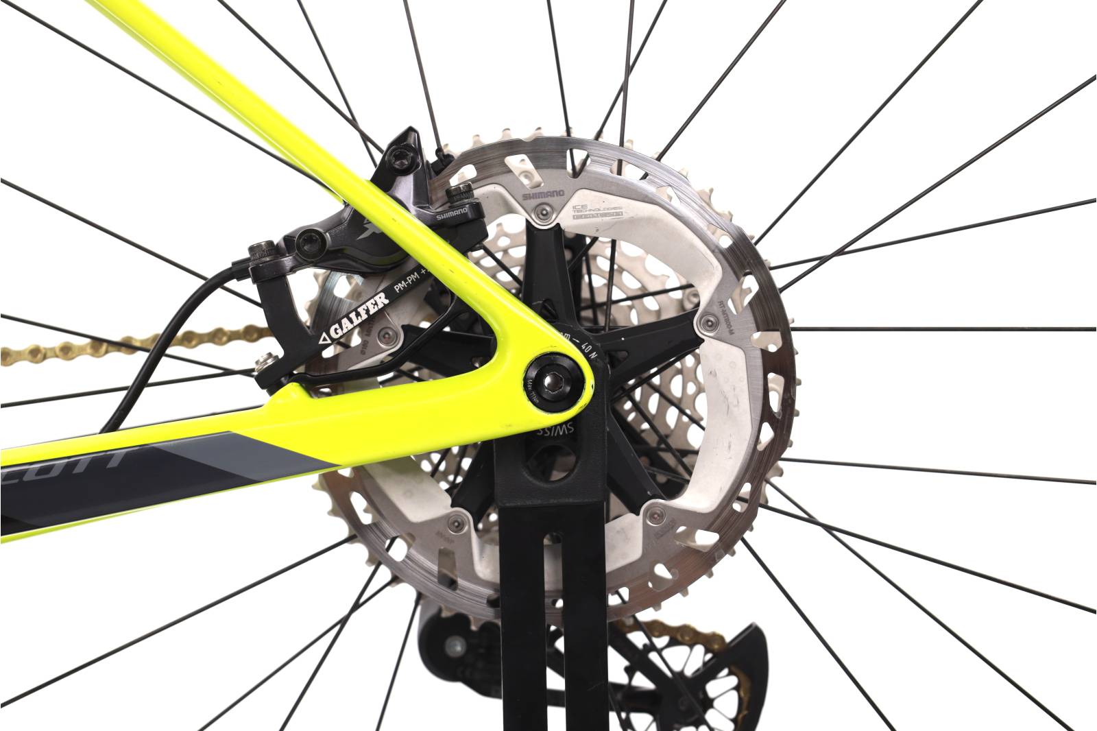 Scott Scale 940