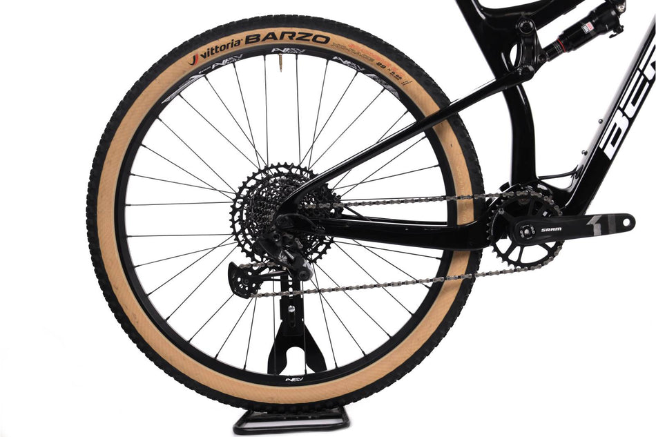 Berria Mako Sport