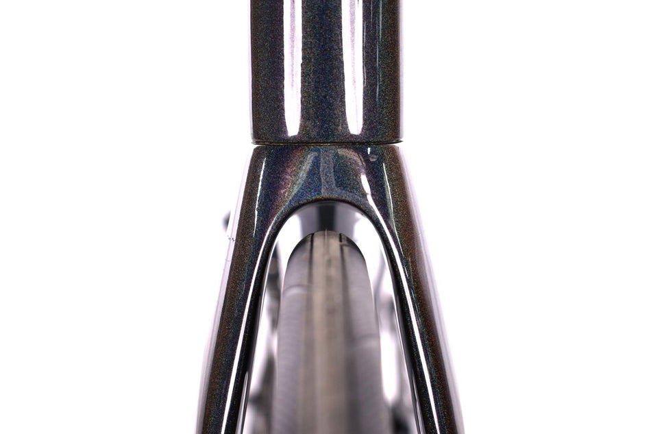 Mendiz F8 Rival AXS