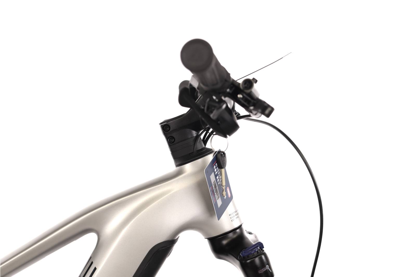 Cube Reaction Hybrid ONE