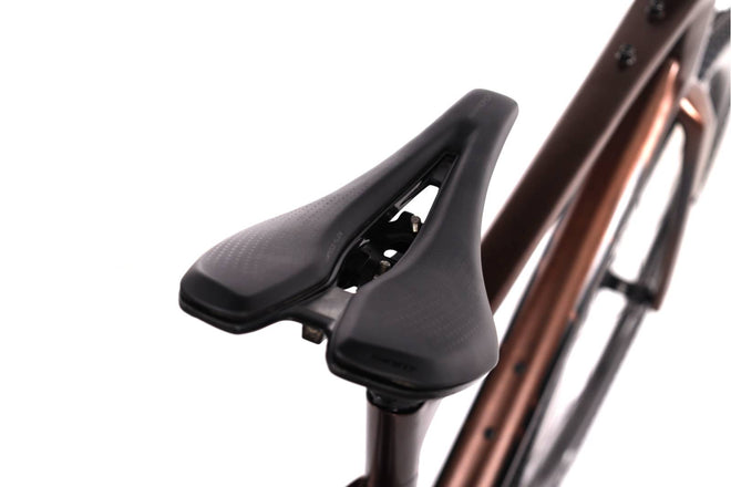 Giant Revolt Advanced 0 - Gravel