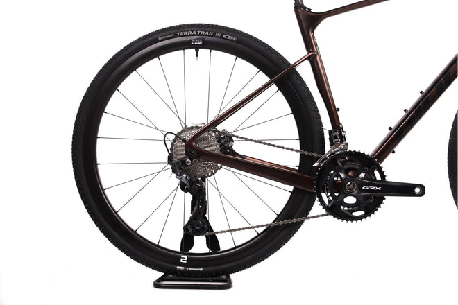 Giant Revolt Advanced 0 - Gravel