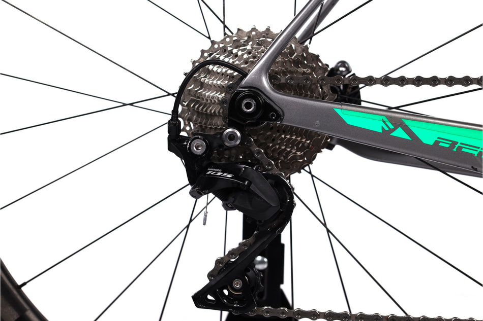 Berria Belador 105 Disc - Bici da corsa