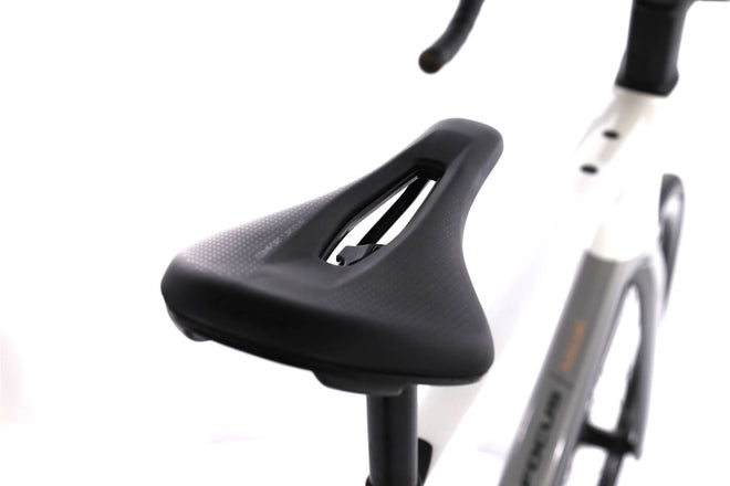 Focus Paralane 8.7 - Bici da corsa