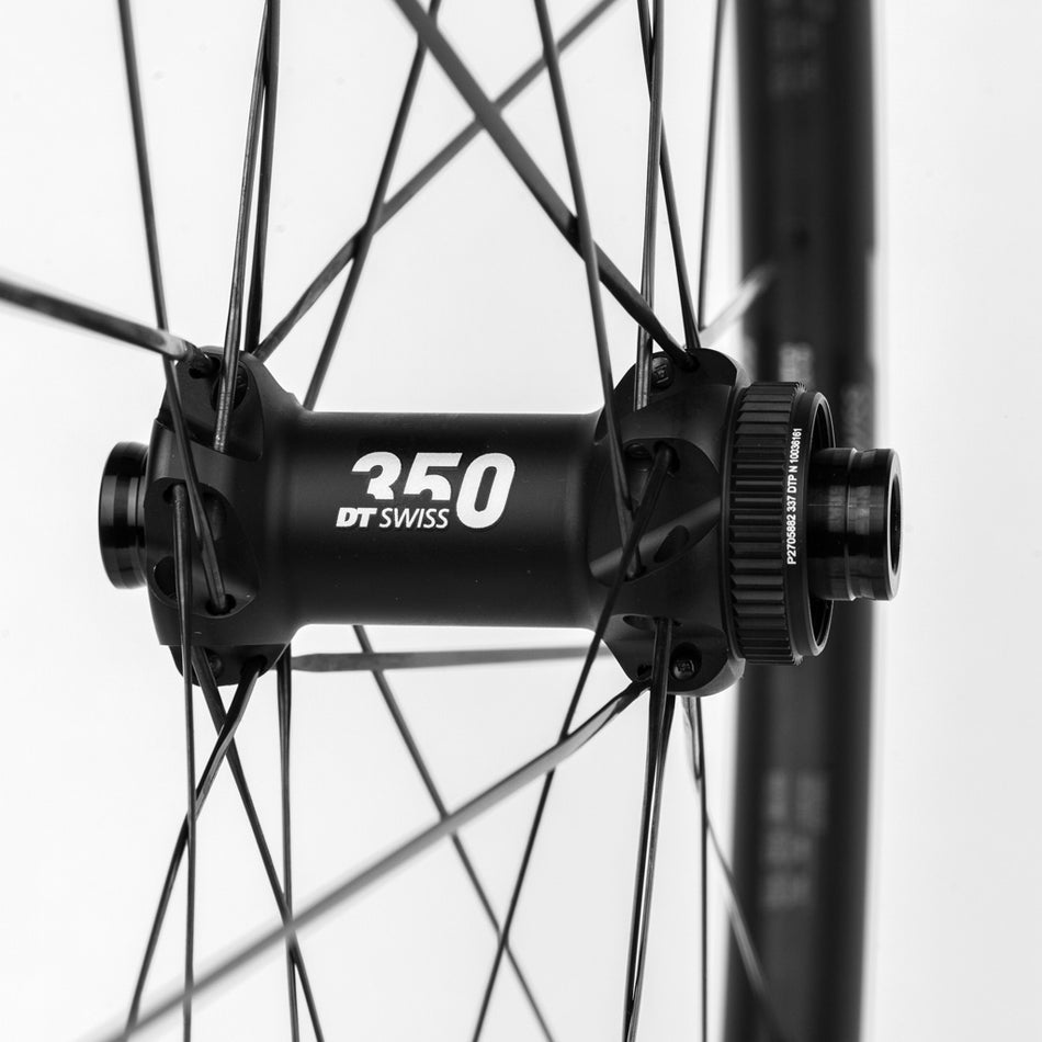 Roue avant vélo gravel 700C DT Swiss GR 1600 Spline DB Tubeless Ready #5