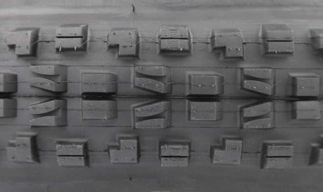 Pneu Maxxis Minion DHF Wide Trail - 3C Maxx Grip - Double Down - Tubeless Ready macro